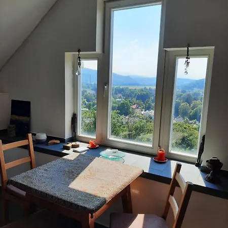 In Einer Kleinen Burg Appartement